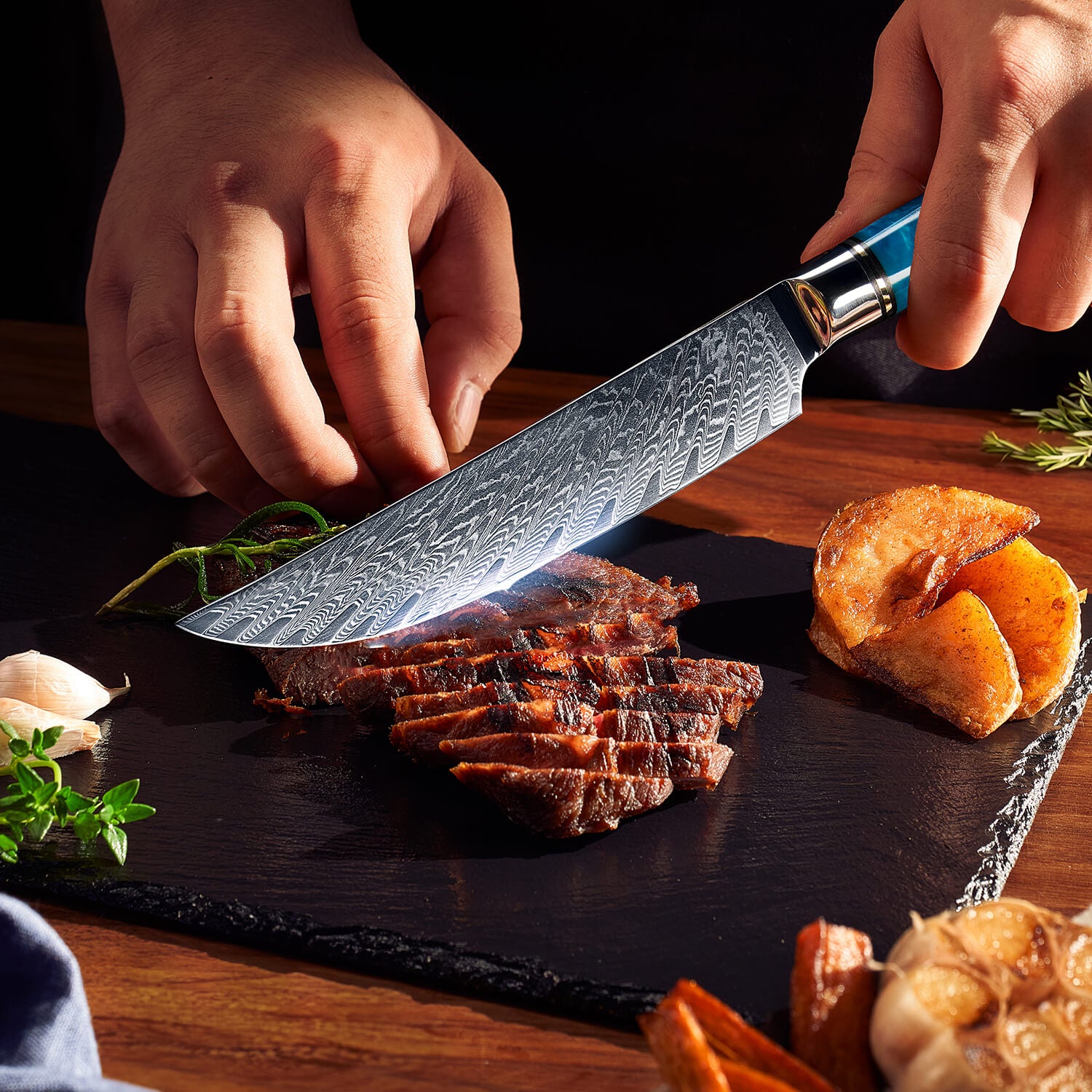 Tsunami Steak Knife Set — Japanese VG10 Damascus Steel with Blue Resin