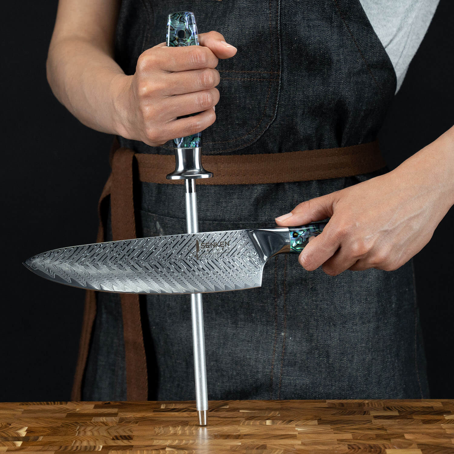Umi 11-Piece Japanese VG10 Damascus Knife Block Set — with Abalone She